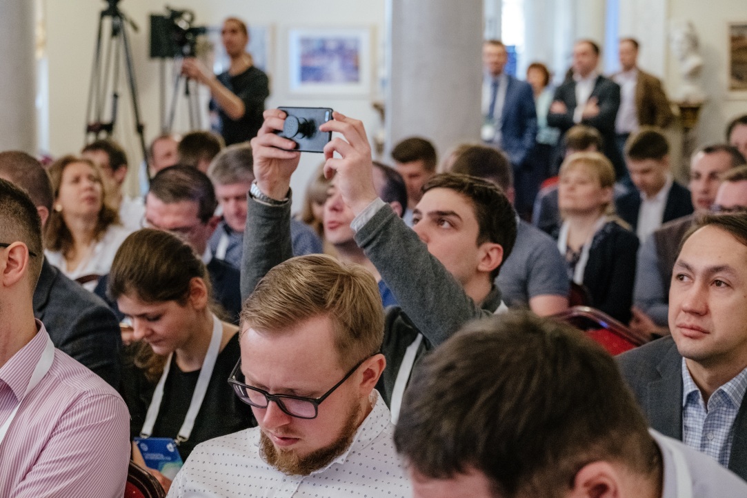 Проекты по развитию Санкт-Петербурга представили властям города участники программы «Горизонты возможностей»